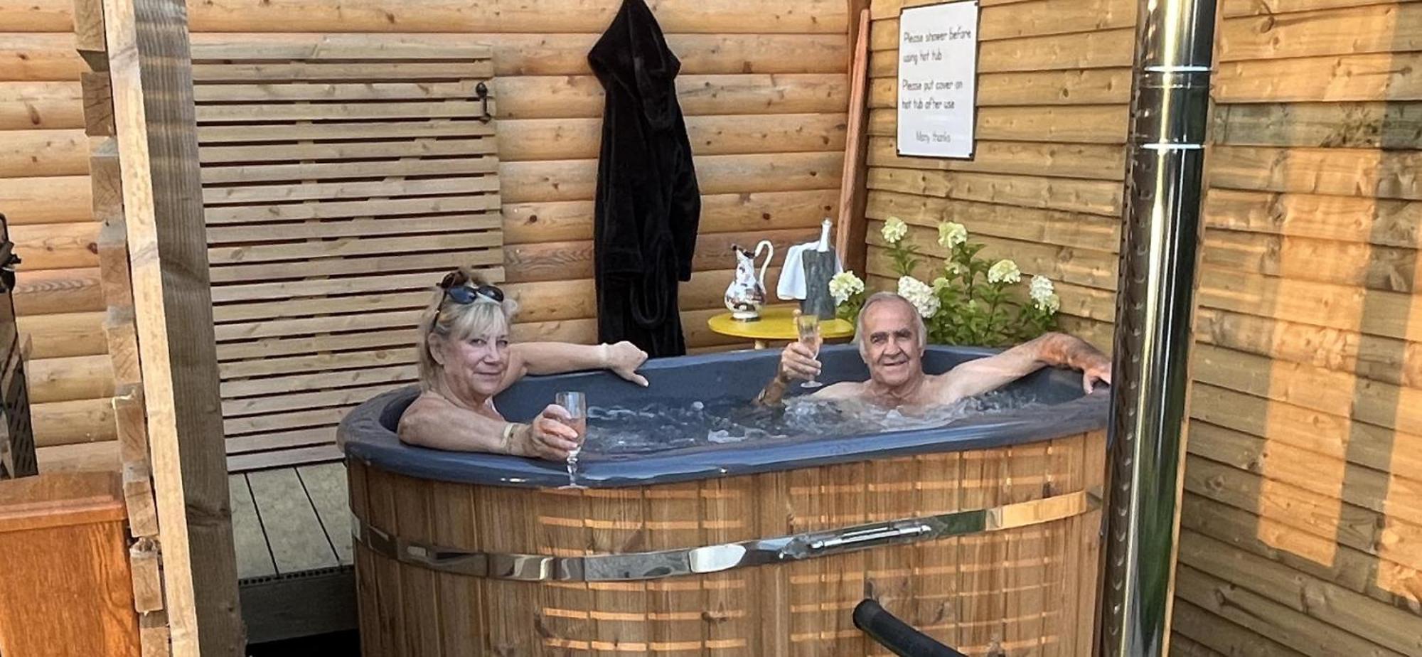 Oak Boutique Lodge Includes Hot Tub Air Con & Dog ยอร์ค ภายนอก รูปภาพ